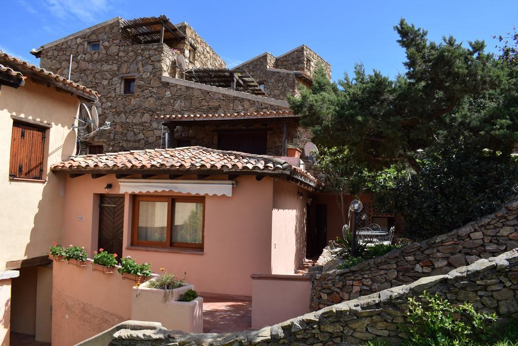 Villaggio Est Affittacamere San Teodoro  Exterior photo